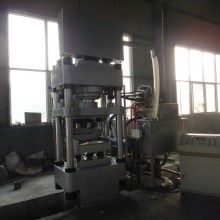 滕州市姜屯鴻翔機械廠 專業(yè)液壓機械設(shè)備制造商