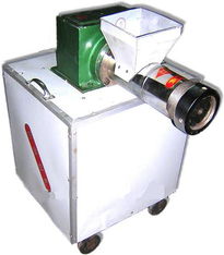 鶴壁紅旗食品機械廠 專業供應多功能貝殼酥機與NCF系列液壓機械設備